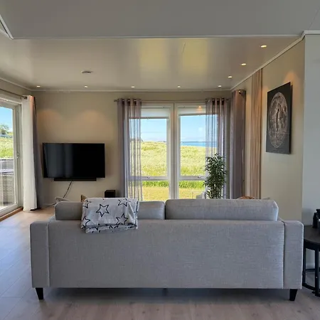 Oceanfront Infinity Lodge, Lofoten Σπίτι διακοπών *