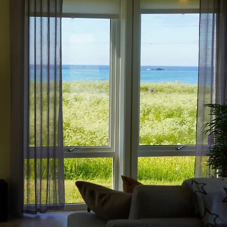 Σπίτι διακοπών Oceanfront Infinity Lodge, Lofoten